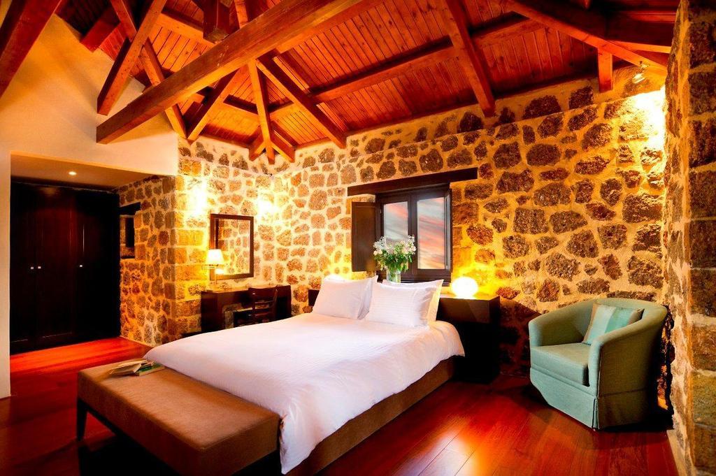 Pliadon Gi Mountain Resort & Spa Kato Sinikia Trikalon الغرفة الصورة